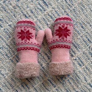 Adorable Pink Snowflake Mittens for Kids